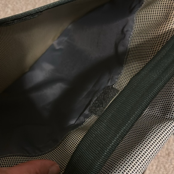 Vintage Patagonia Black Hole Messenger Laptop Bag Cross Body Green Reflective - Picture 12 of 14